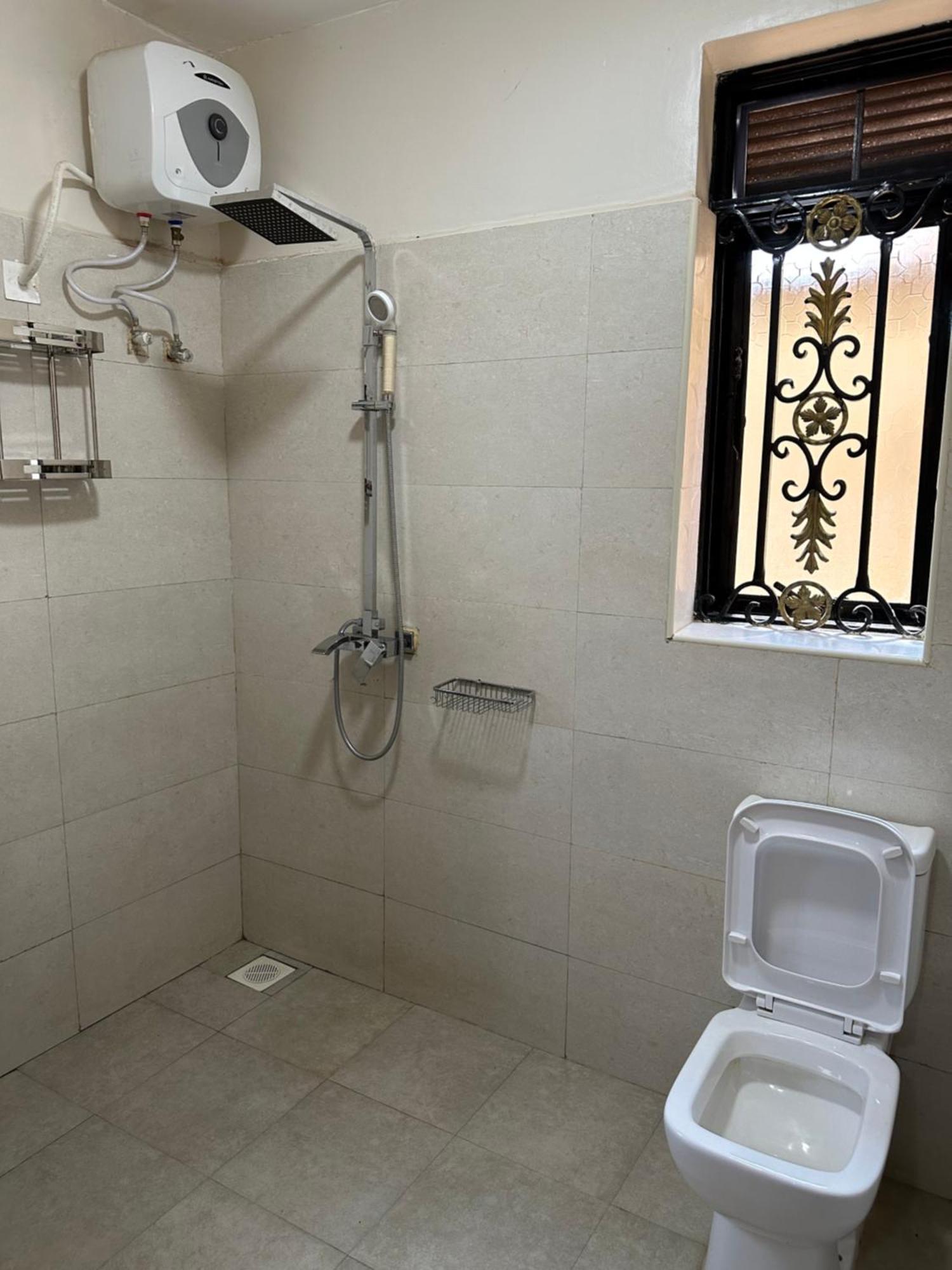 Apartament Elena & Kimberly Gulu Zewnętrze zdjęcie