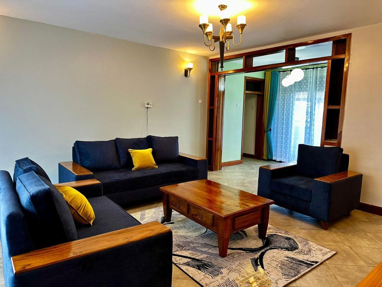 Apartament Elena & Kimberly Gulu Zewnętrze zdjęcie