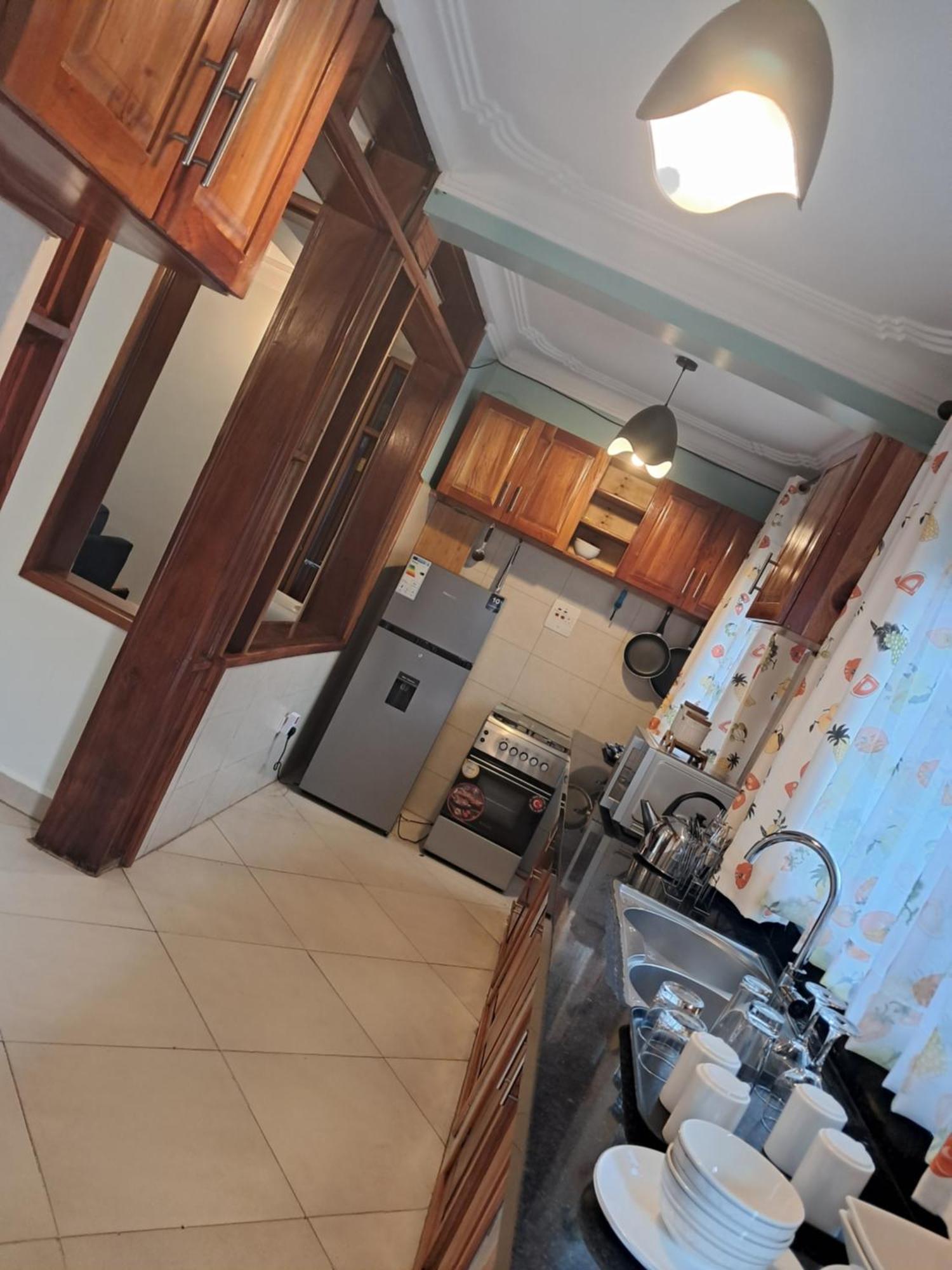 Apartament Elena & Kimberly Gulu Zewnętrze zdjęcie